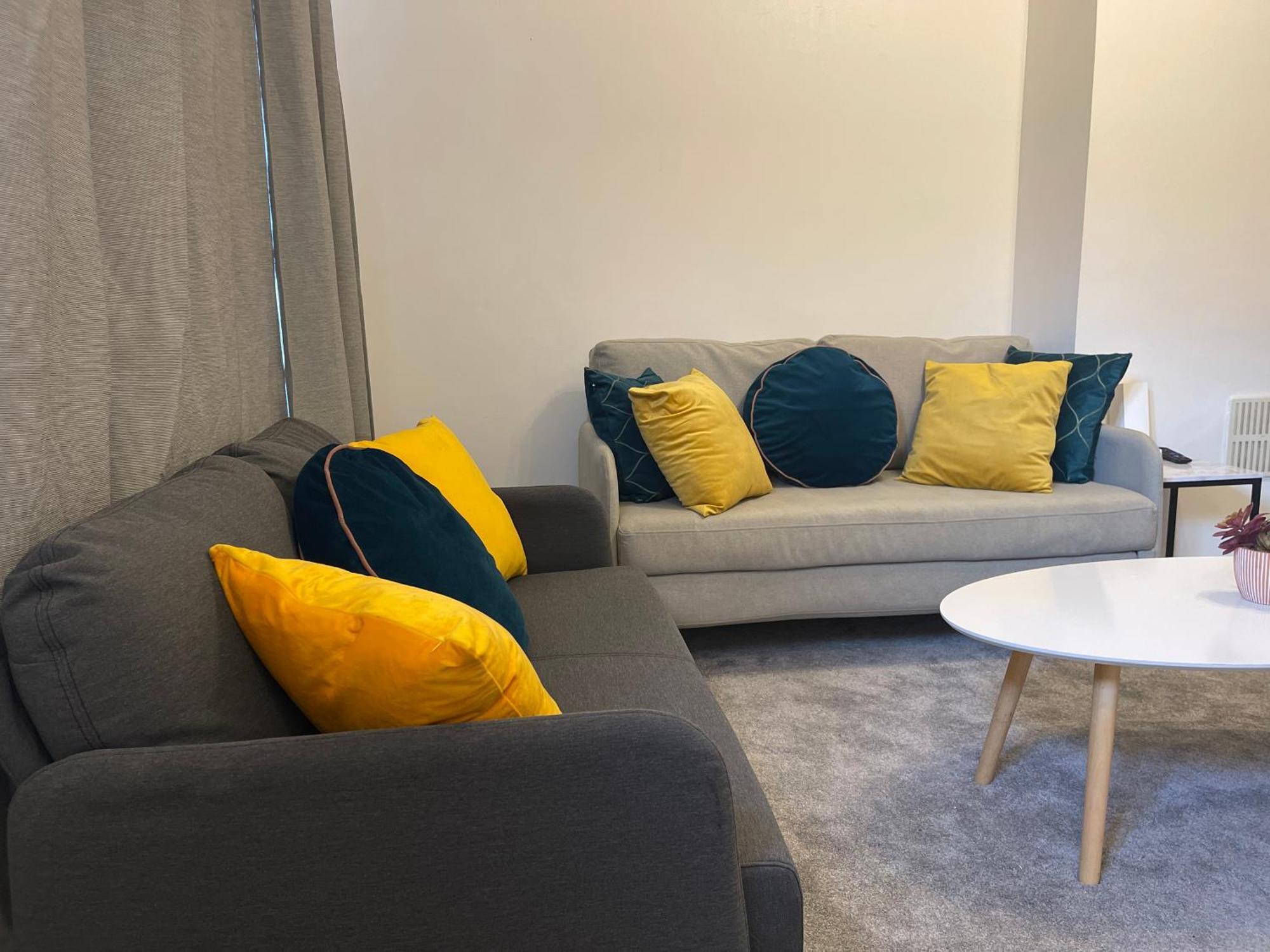 Tooting Lodge London - Cosy 2 Bedroom House With Garden, 5 Mins Walk To Tube Station Екстериор снимка