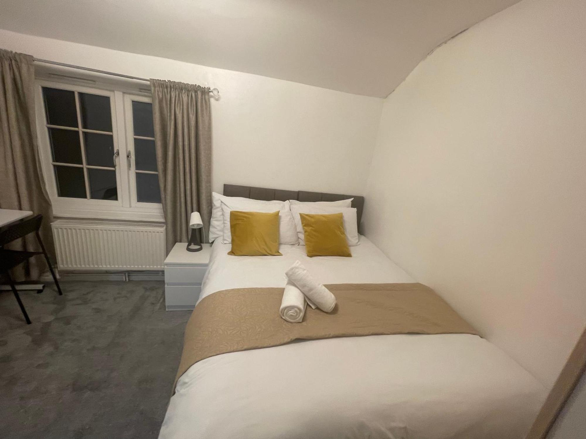 Tooting Lodge London - Cosy 2 Bedroom House With Garden, 5 Mins Walk To Tube Station Екстериор снимка